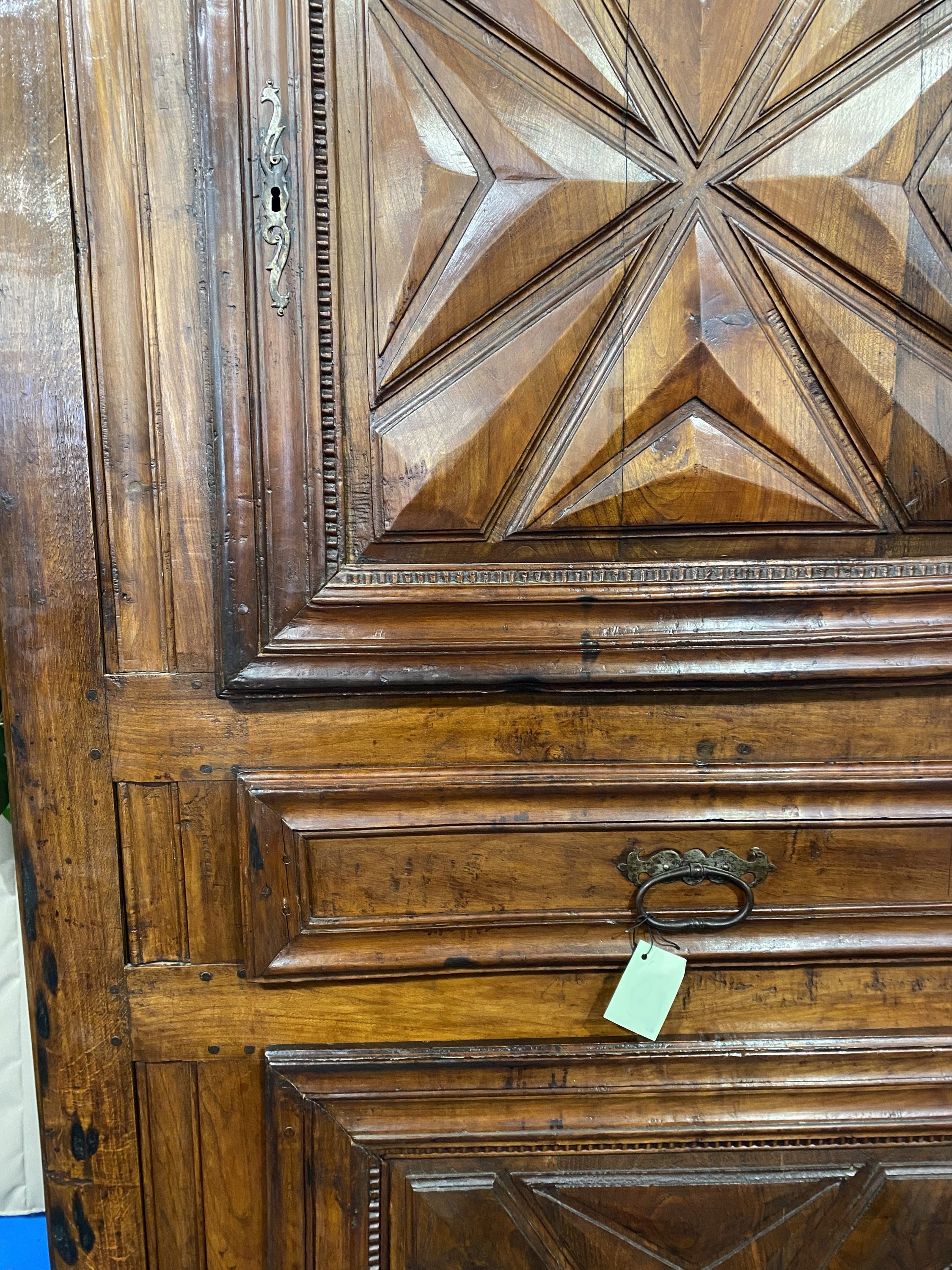 Armoire Louis XIII — 17th-Century Solid Oak, Pointes de Diamant — photo 4