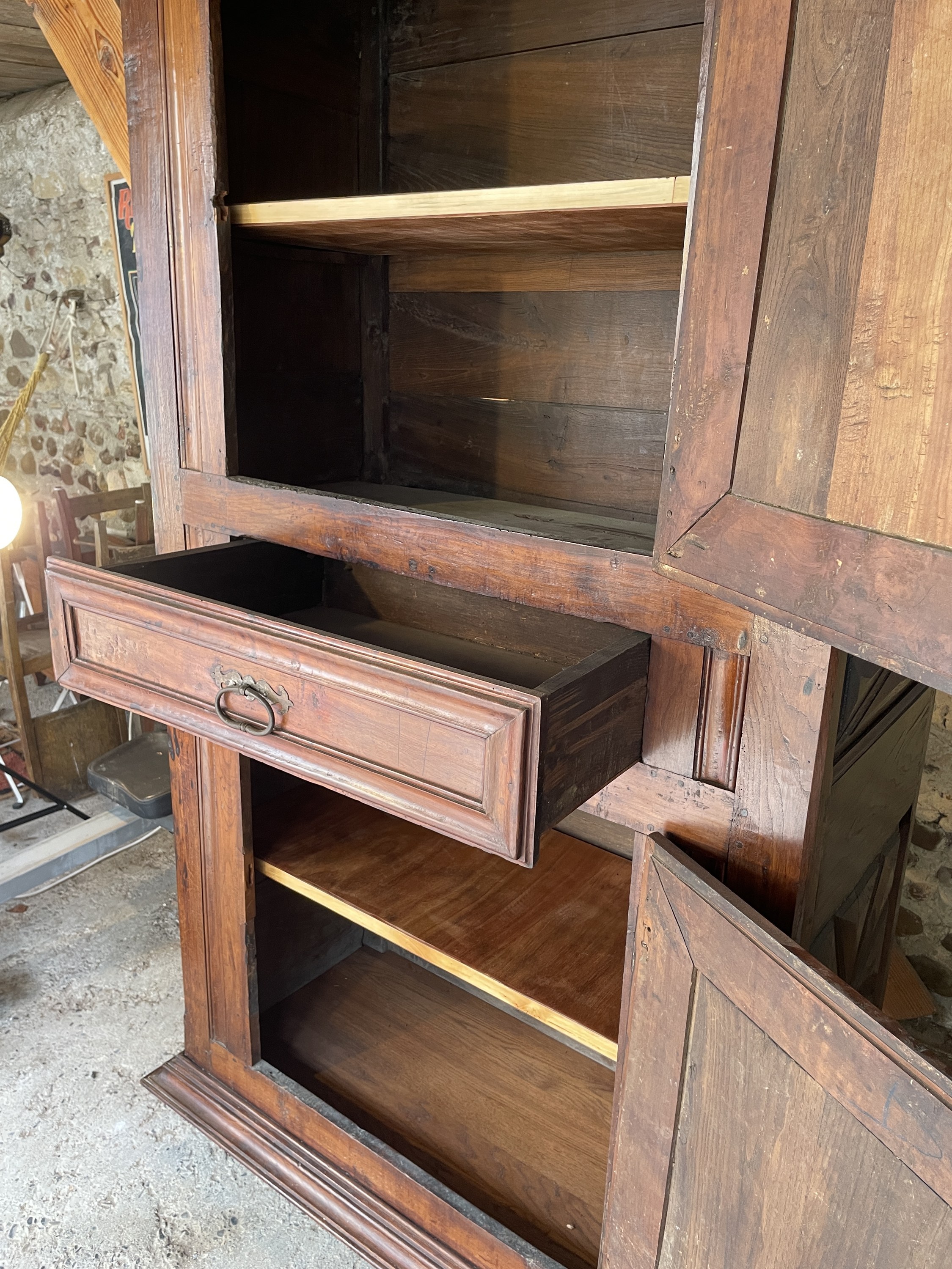 Armoire Louis XIII — 17th-Century Solid Oak, Pointes de Diamant — photo 7