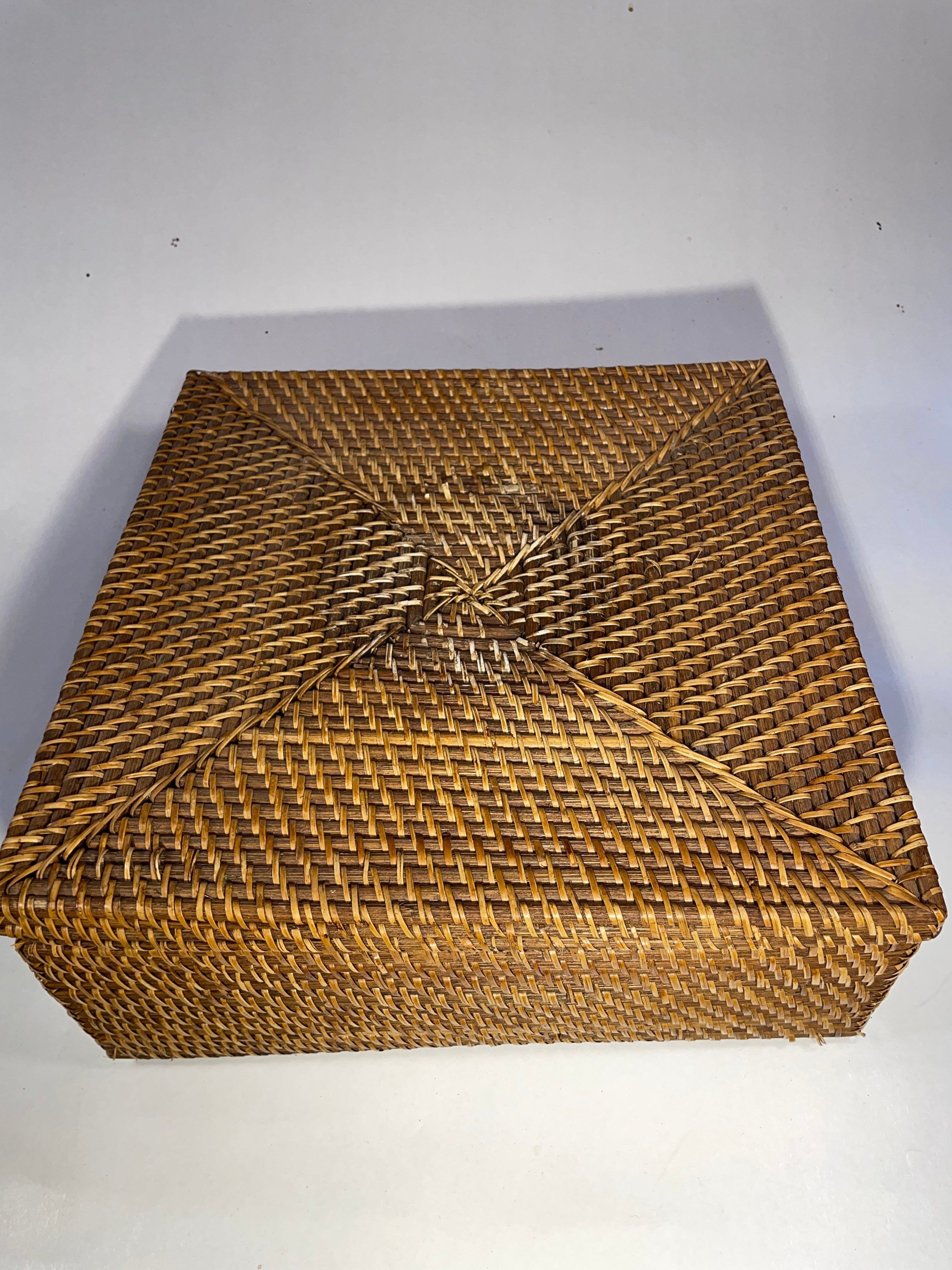Vintage Woven Rattan Storage Box – Wicker Organizer with Compartments — photo 2