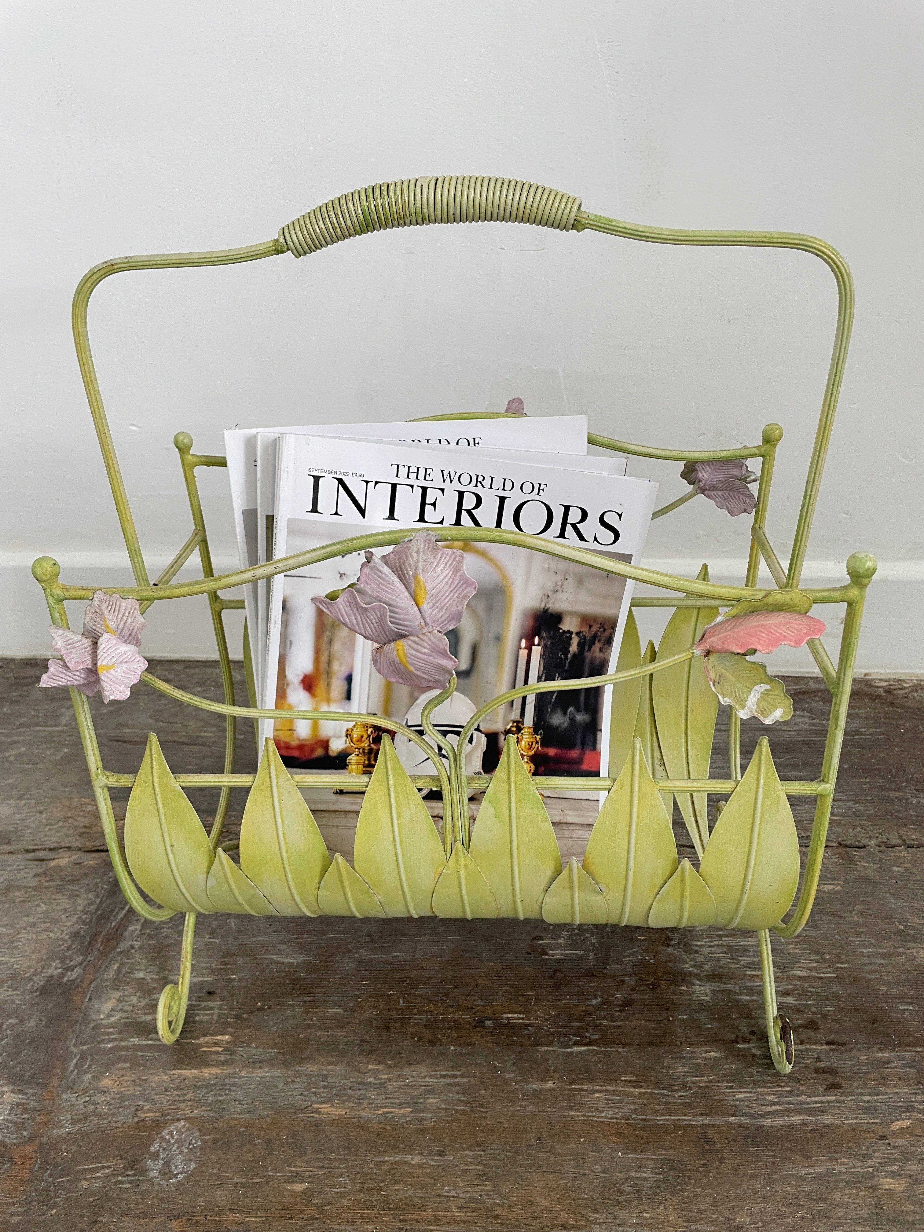 Vintage magazine holder — photo 3