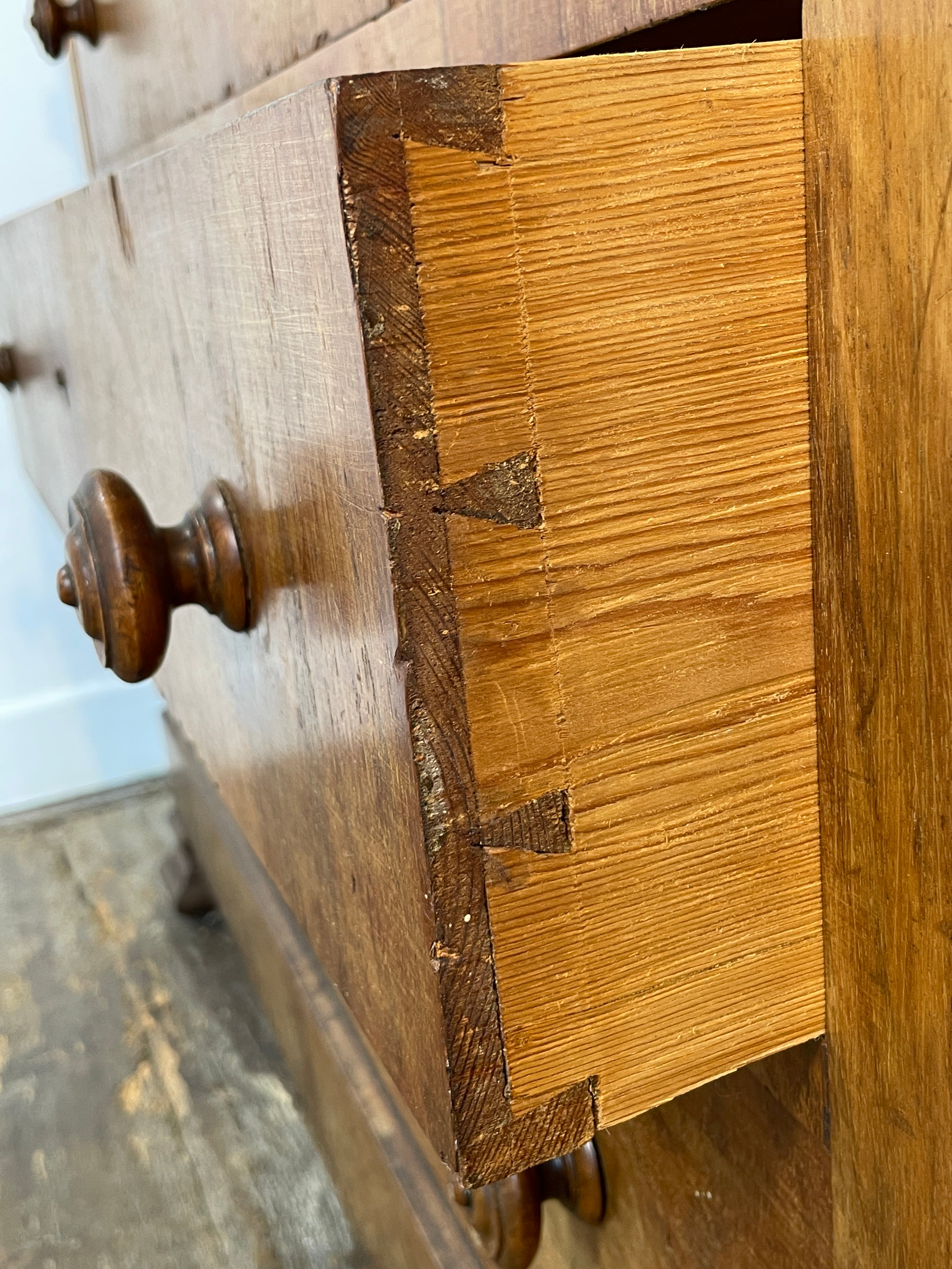 Antique Victorian Walnut Chest of Drawers – Marble Top, 19th Century — photo 4