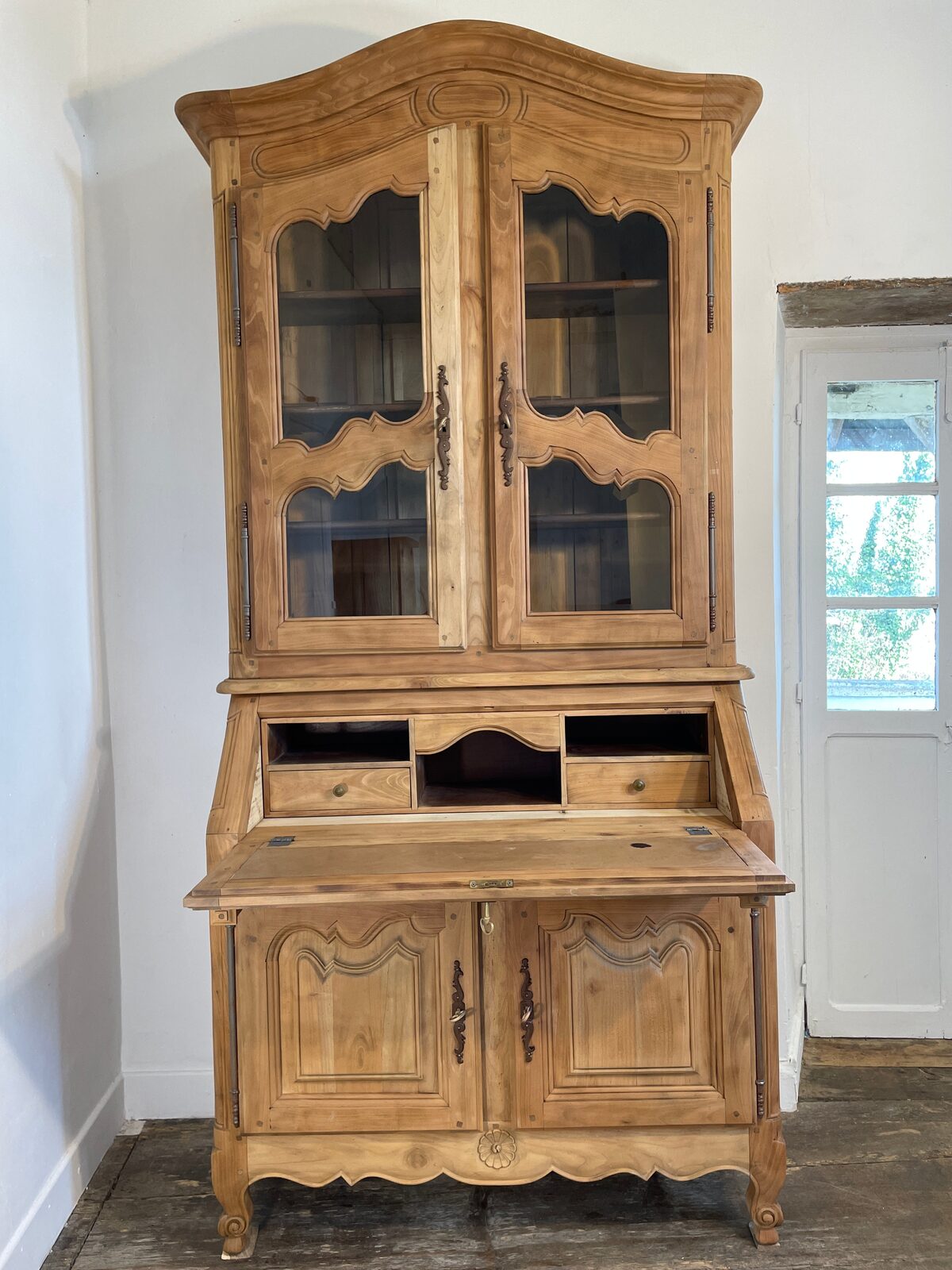 Vintage French Provinciaal Desk Cabinet Cherry Wood Mid- Century — photo 2