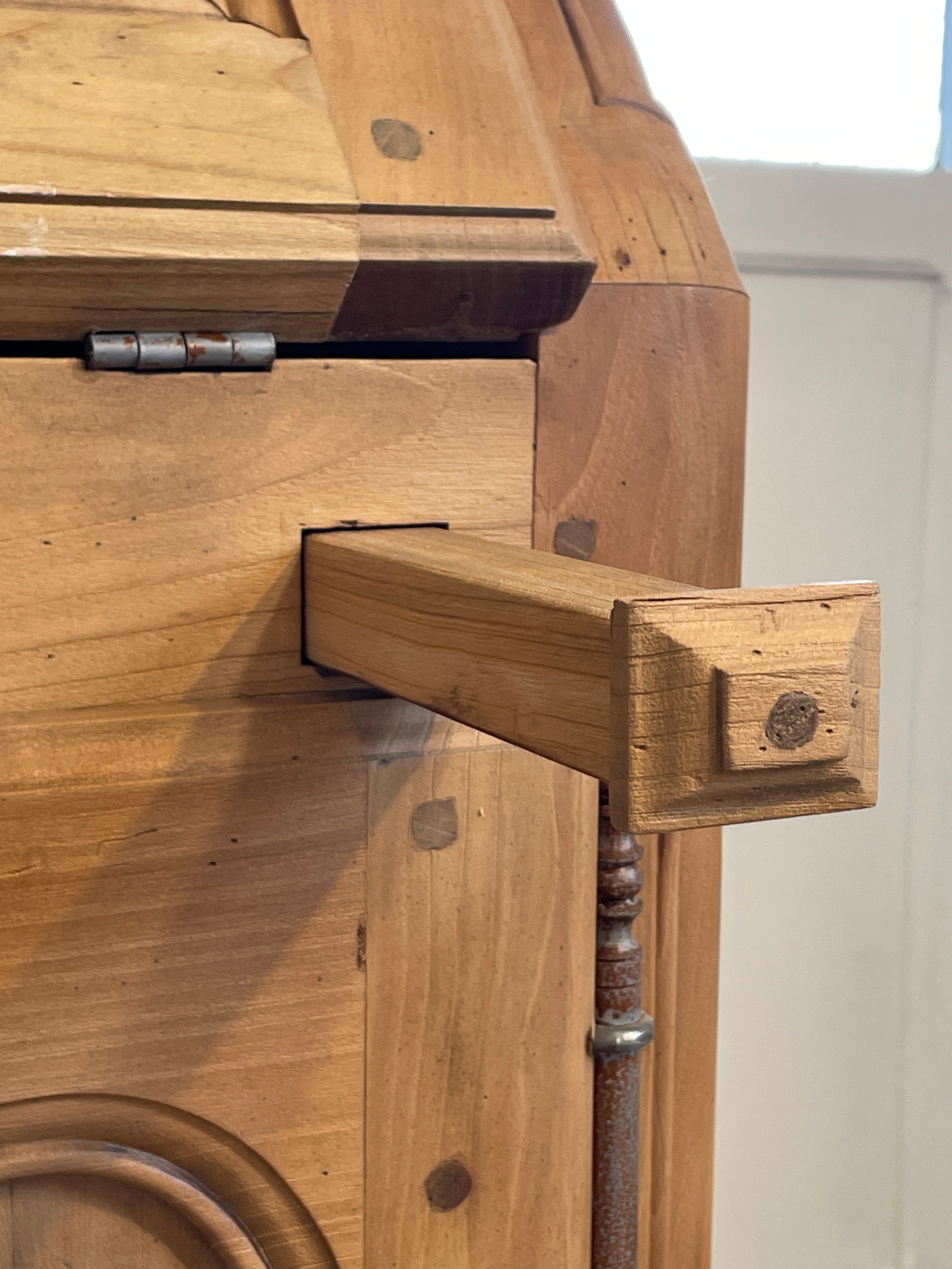 Vintage French Provinciaal Desk Cabinet Cherry Wood Mid- Century — photo 10