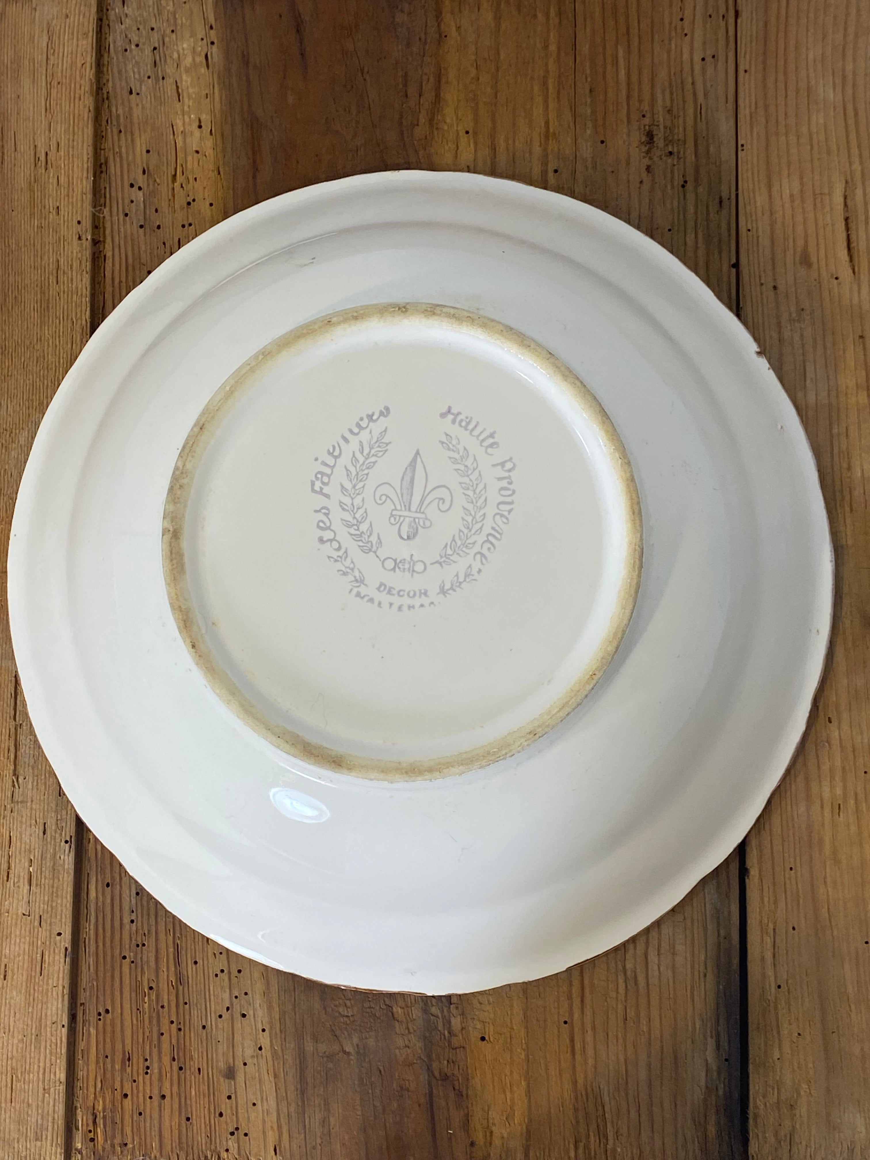 Vintage French Botanical Faïence Set – Soup Bowl & 3 Plates, Haute Provence — photo 6