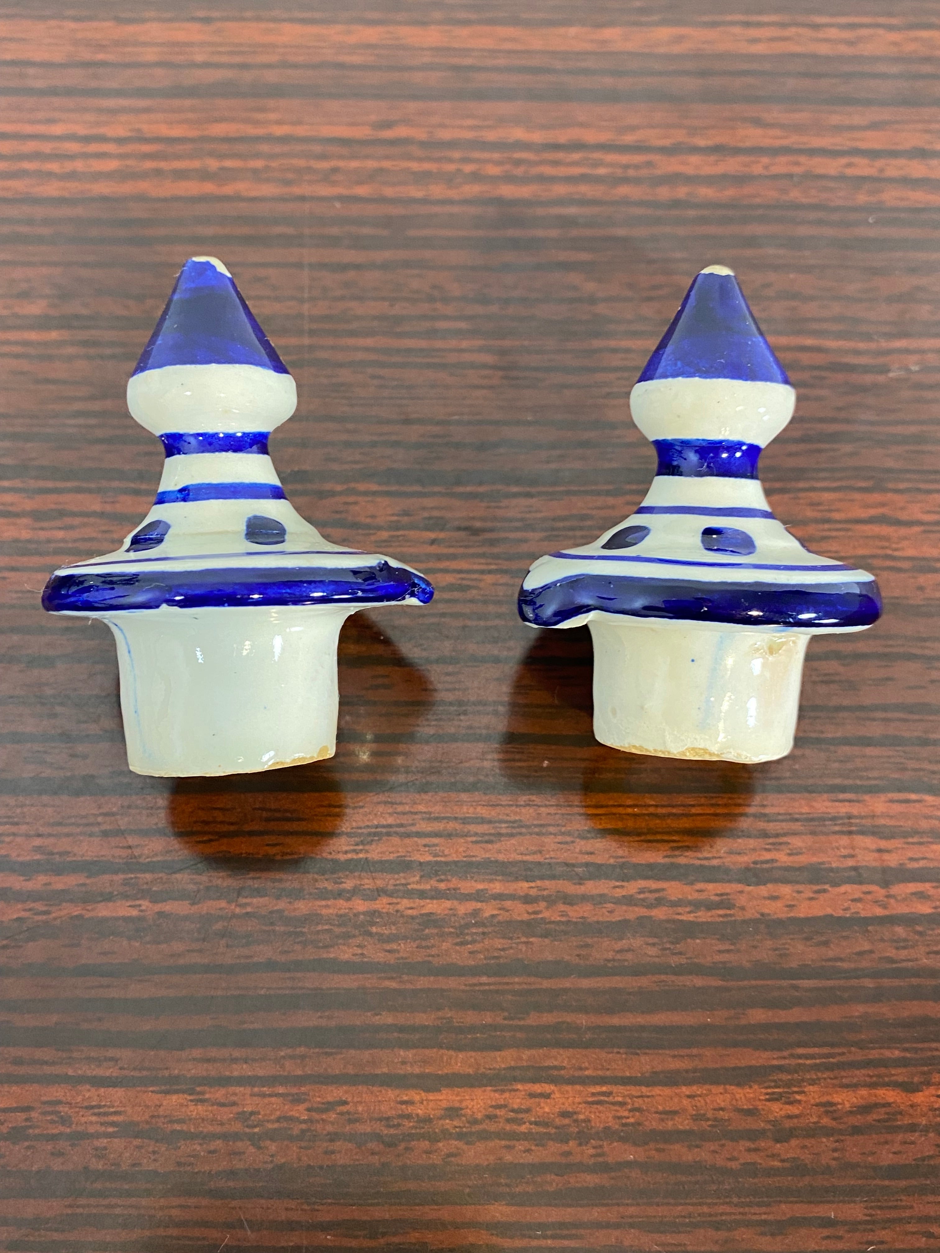 Vintage Hand-Painted Blue & White Ceramic Oil & Vinegar Cruet Set – Folk Art — photo 6