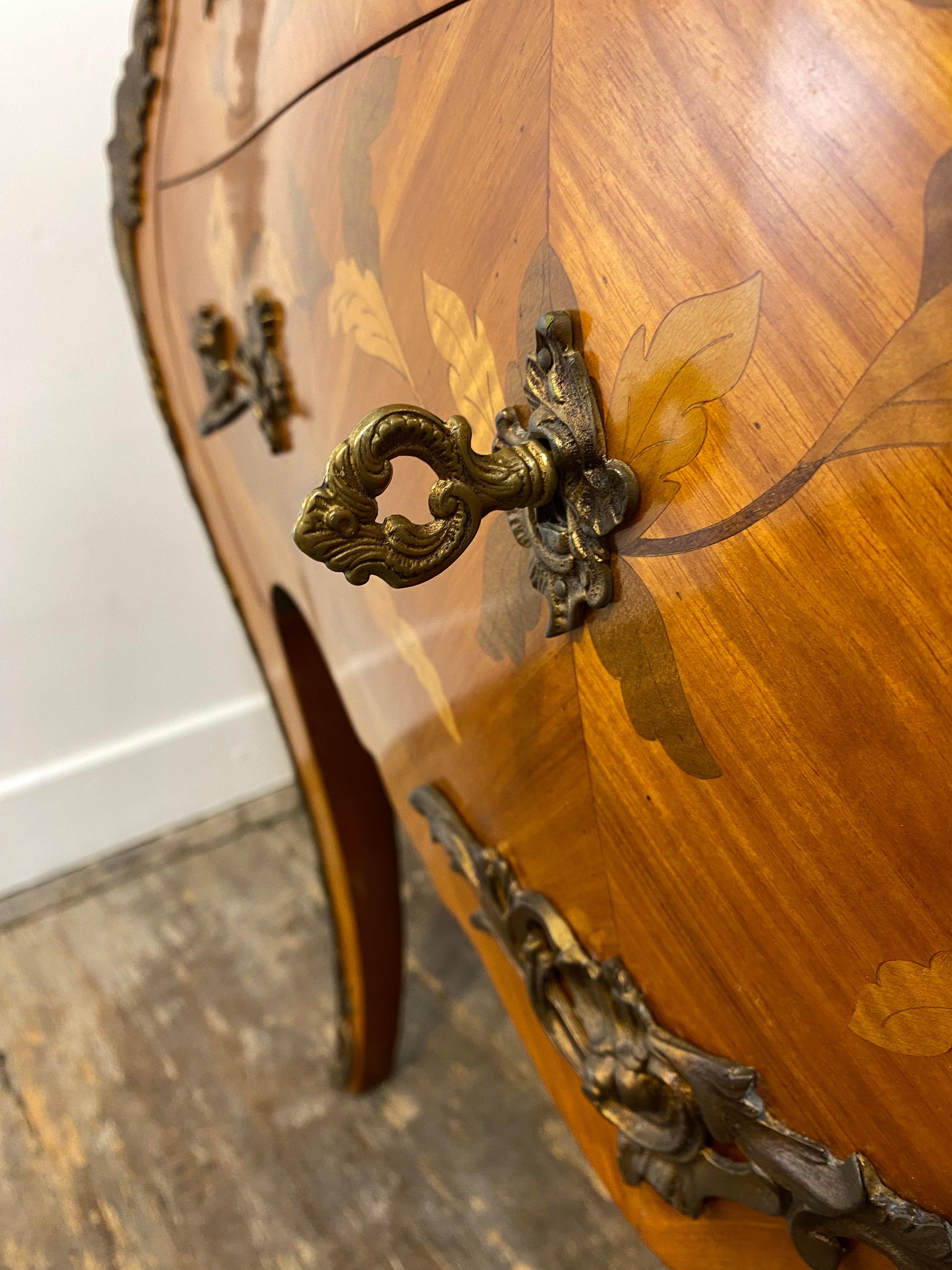 Antique French Louis XV Commode – Marble Top, Brass Ormolu, Marquetry — photo 13