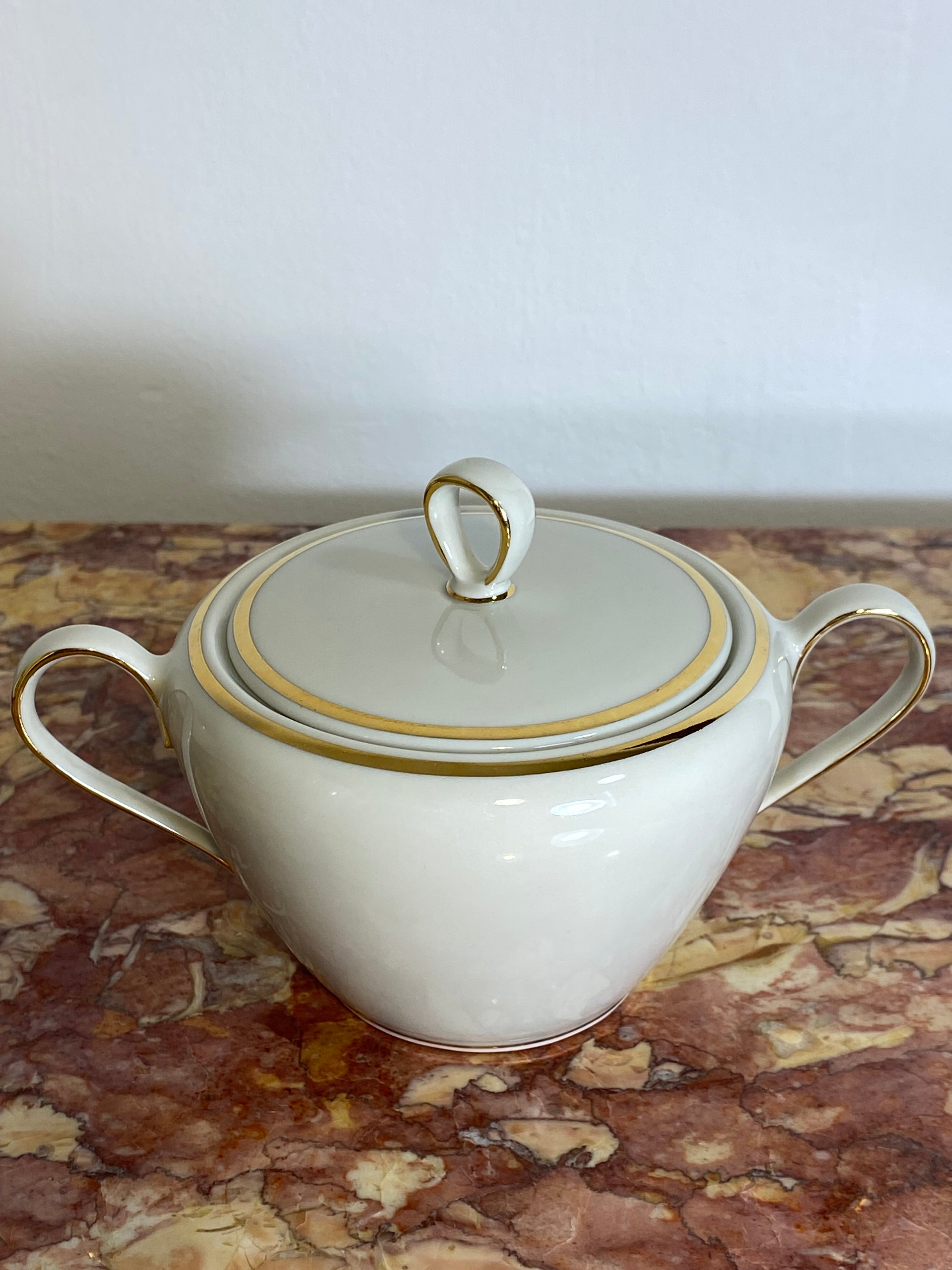 Vintage Bavarian Porcelain Tea Set – 9-Piece, Gilded Trim, Elegant — photo 5