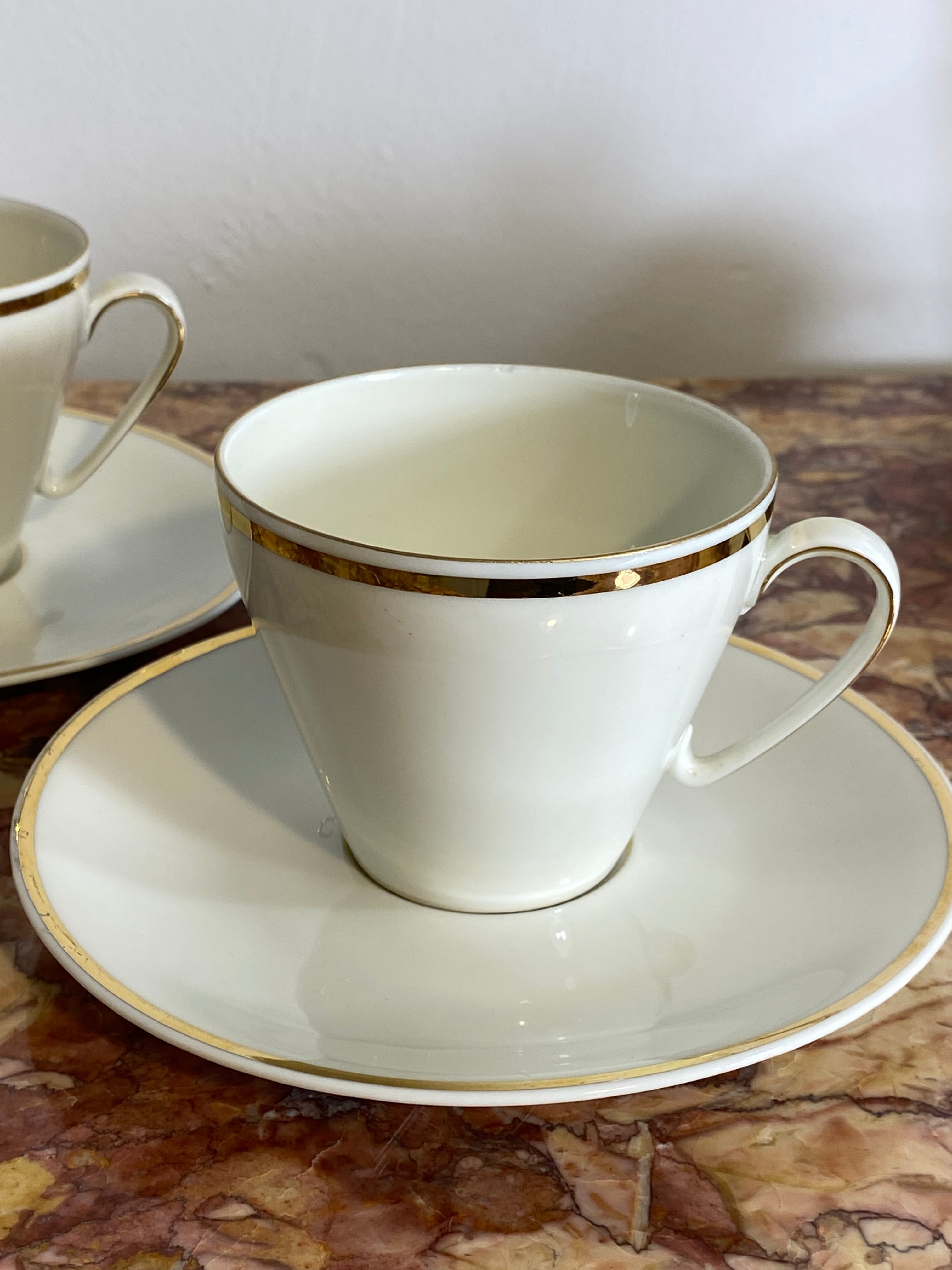 Vintage Bavarian Porcelain Tea Set – 9-Piece, Gilded Trim, Elegant — photo 7