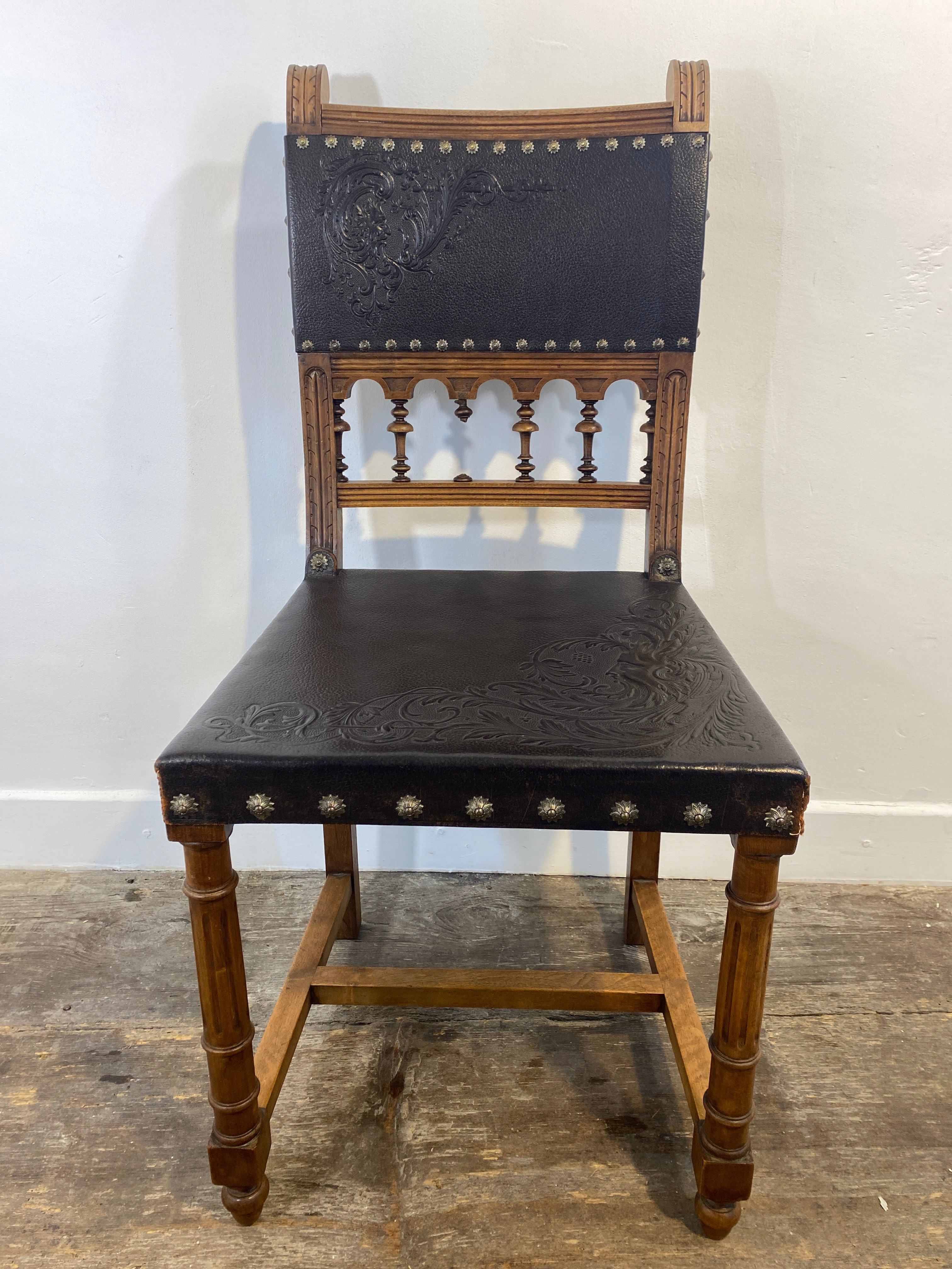 Set of 6 Antique Renaissance Revival Dining Chairs – Embossed Leather — photo 12