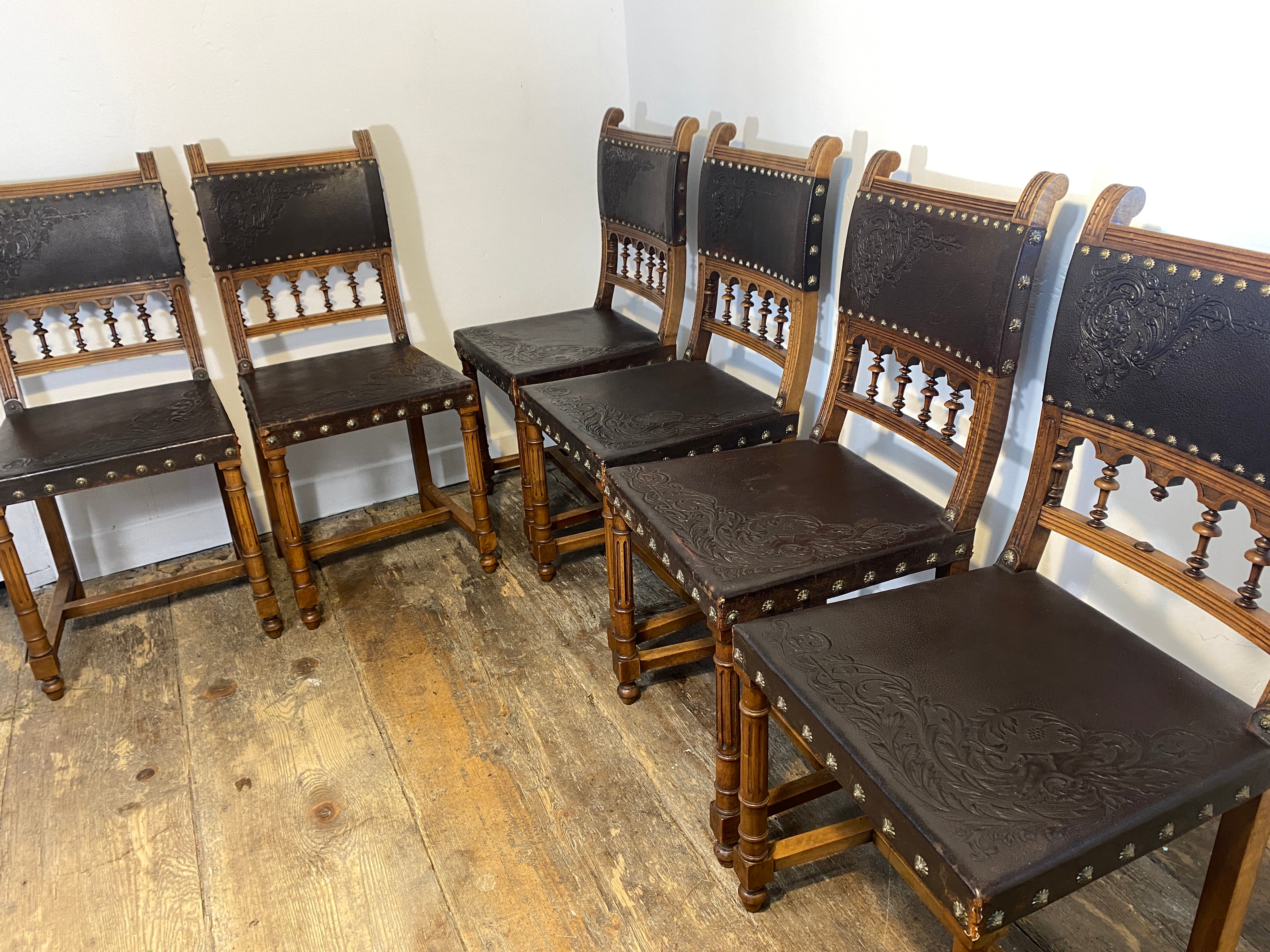 Set of 6 Antique Renaissance Revival Dining Chairs – Embossed Leather — photo 2