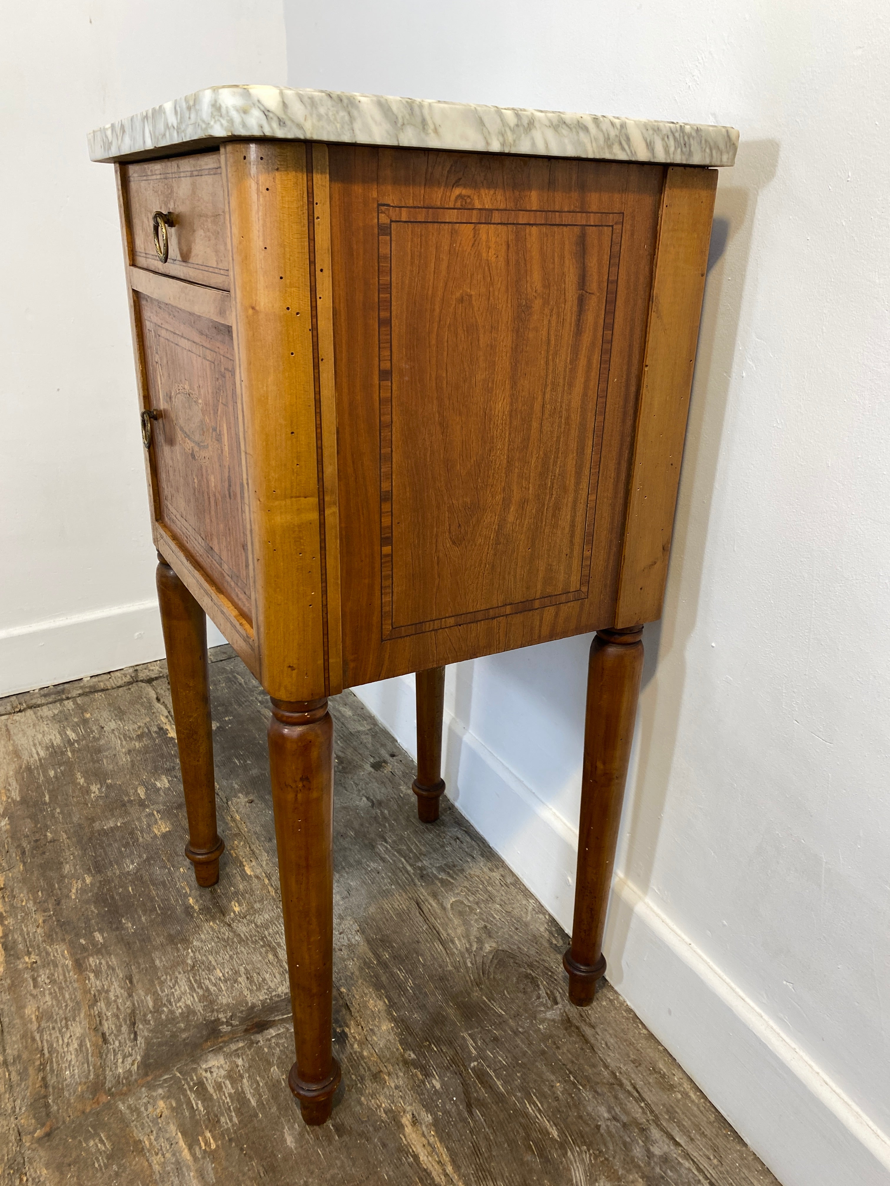Antique Louis XVI-Style Marble-Top Nightstand with Marquetry — photo 5