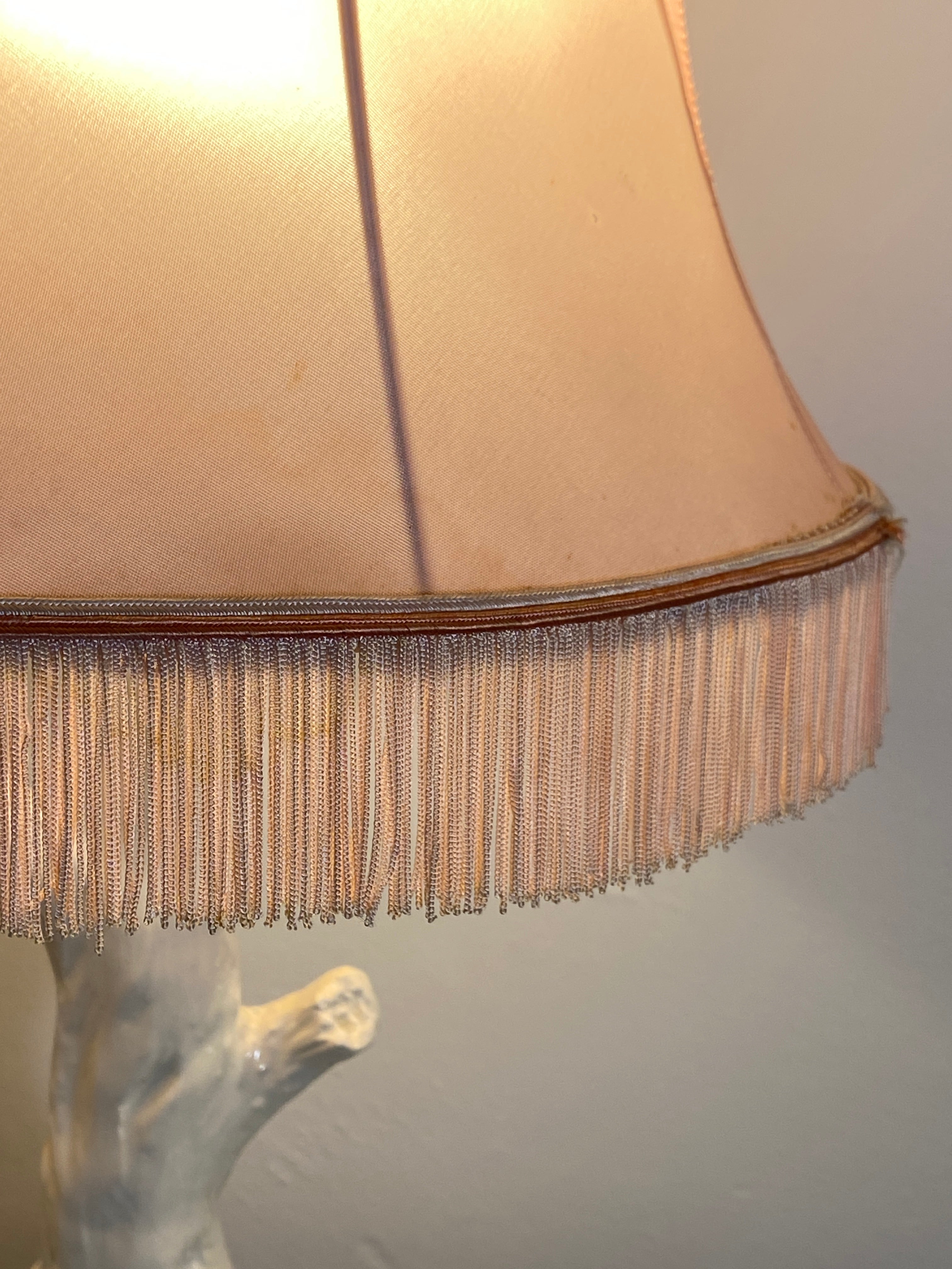 Vintage French Ceramic Table Lamp – Birds, Pink Satin Shade, 1950s — photo 8