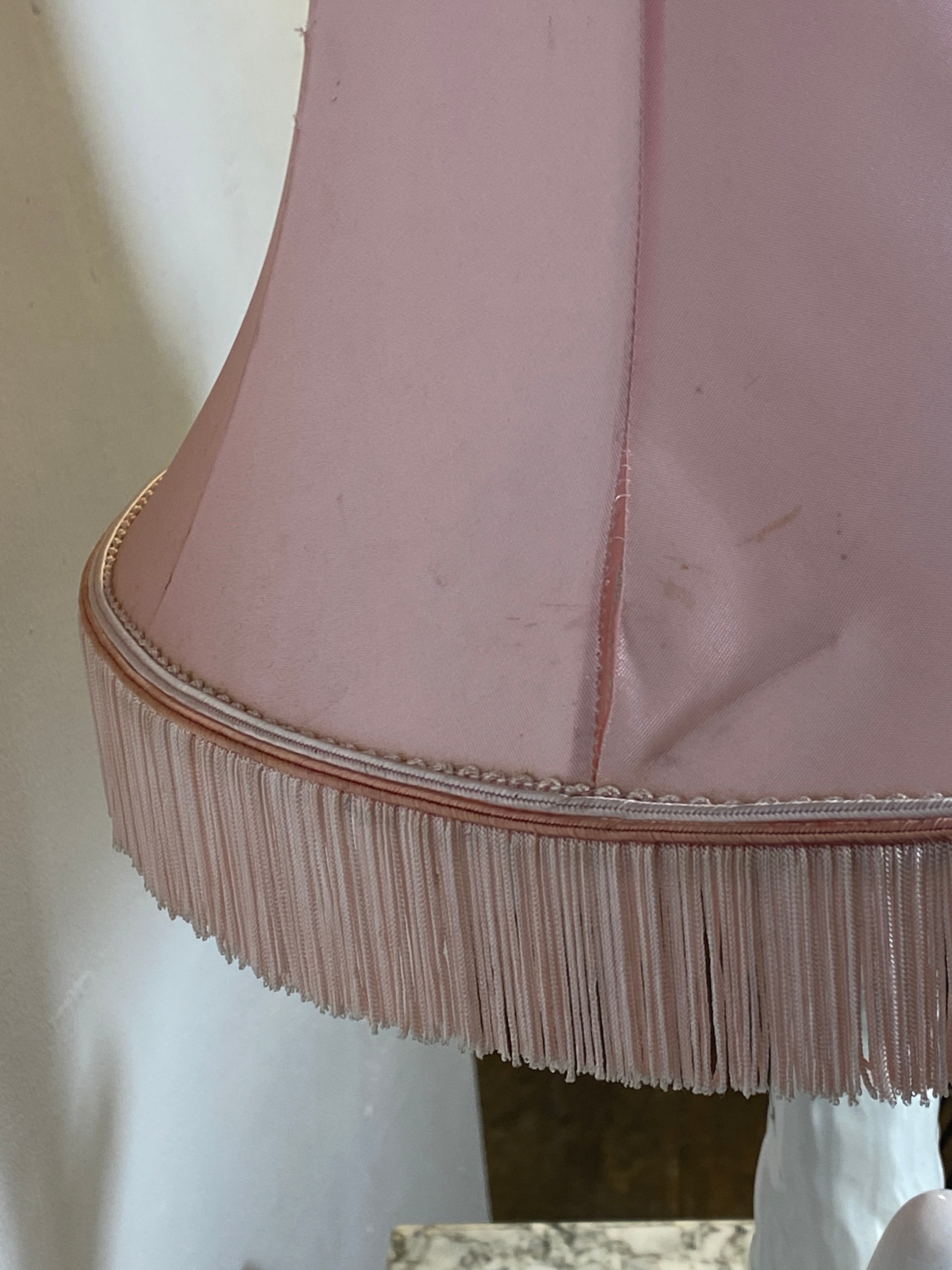 Vintage French Ceramic Table Lamp – Birds, Pink Satin Shade, 1950s — photo 10