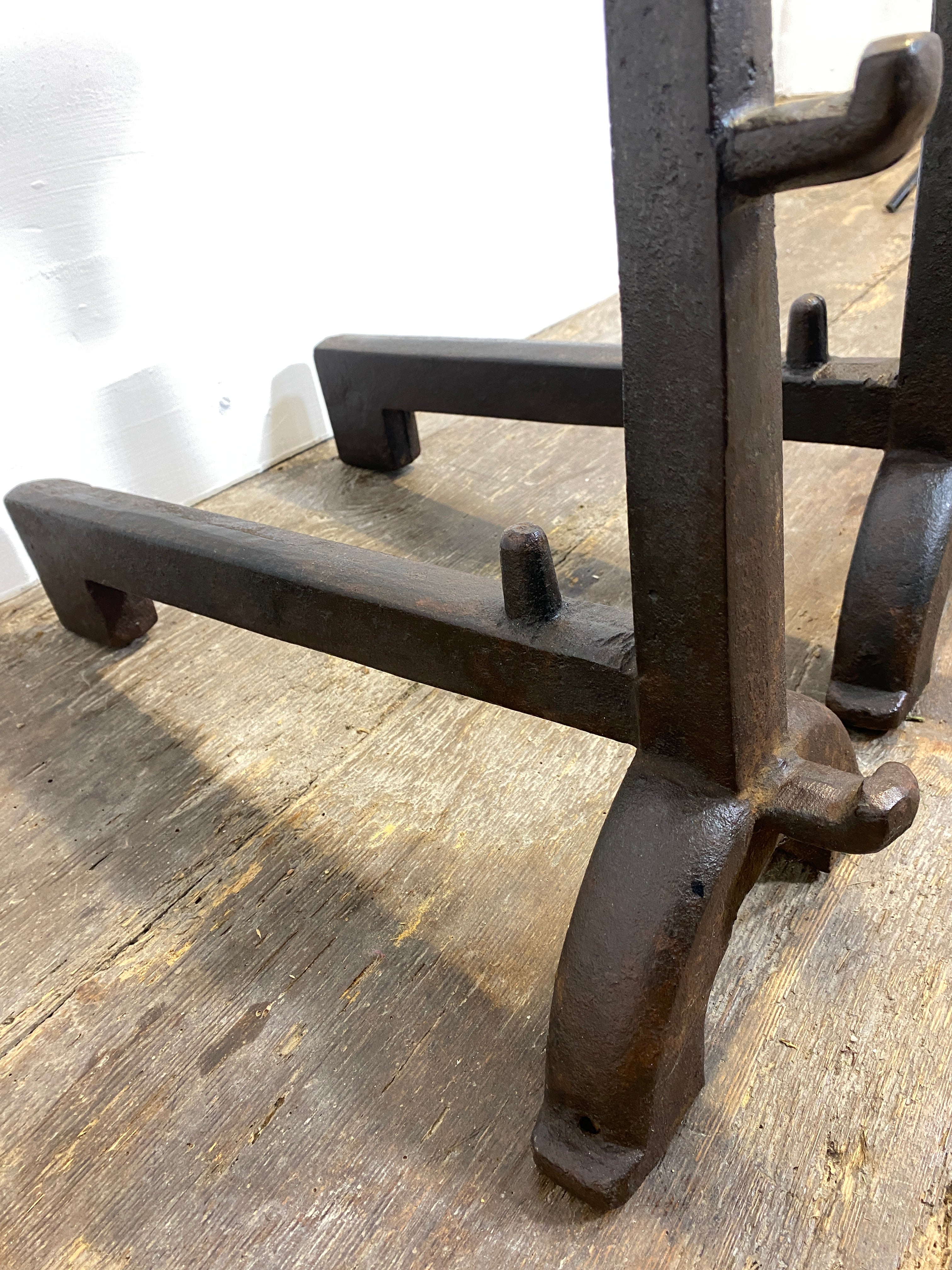 Antique Cast Iron Andirons Rustic 1900s Fireplace Accessories Log Holders Decor — photo 8