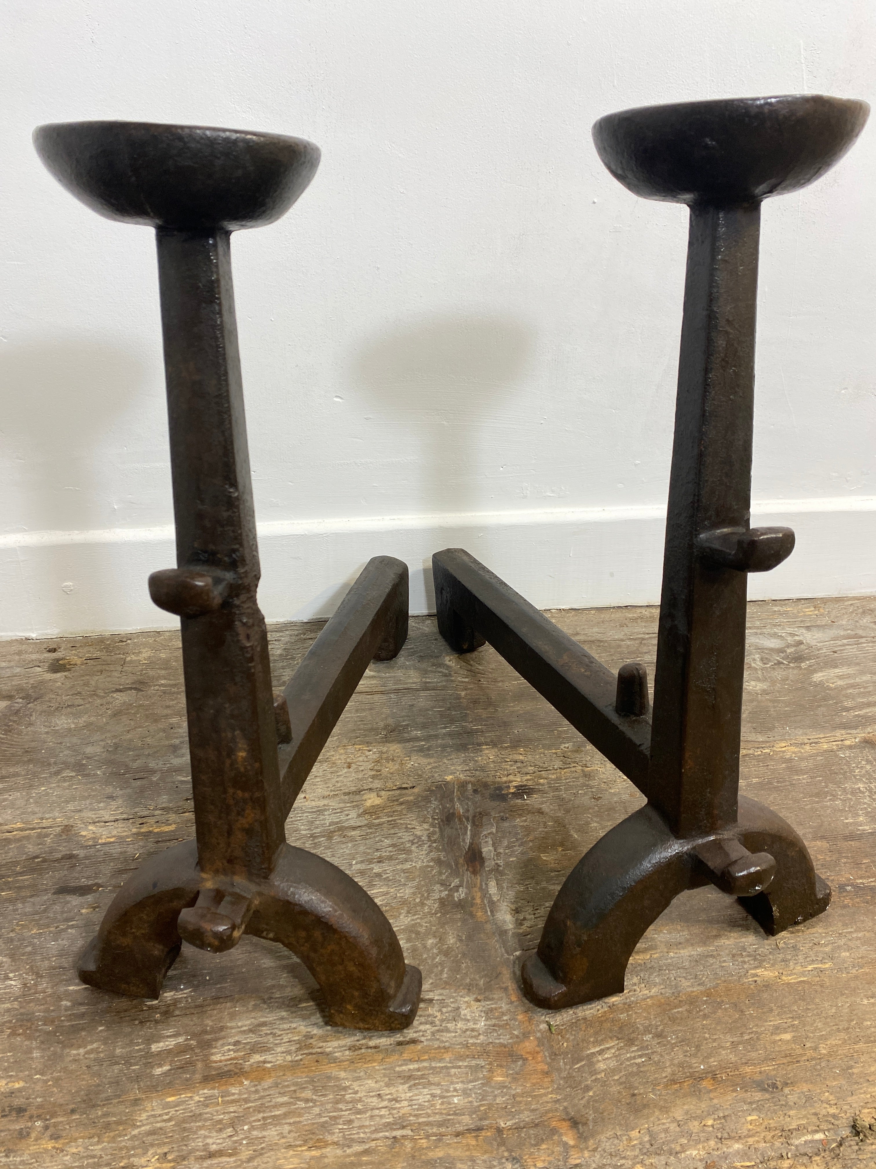 Antique Cast Iron Andirons Rustic 1900s Fireplace Accessories Log Holders Decor — photo 9