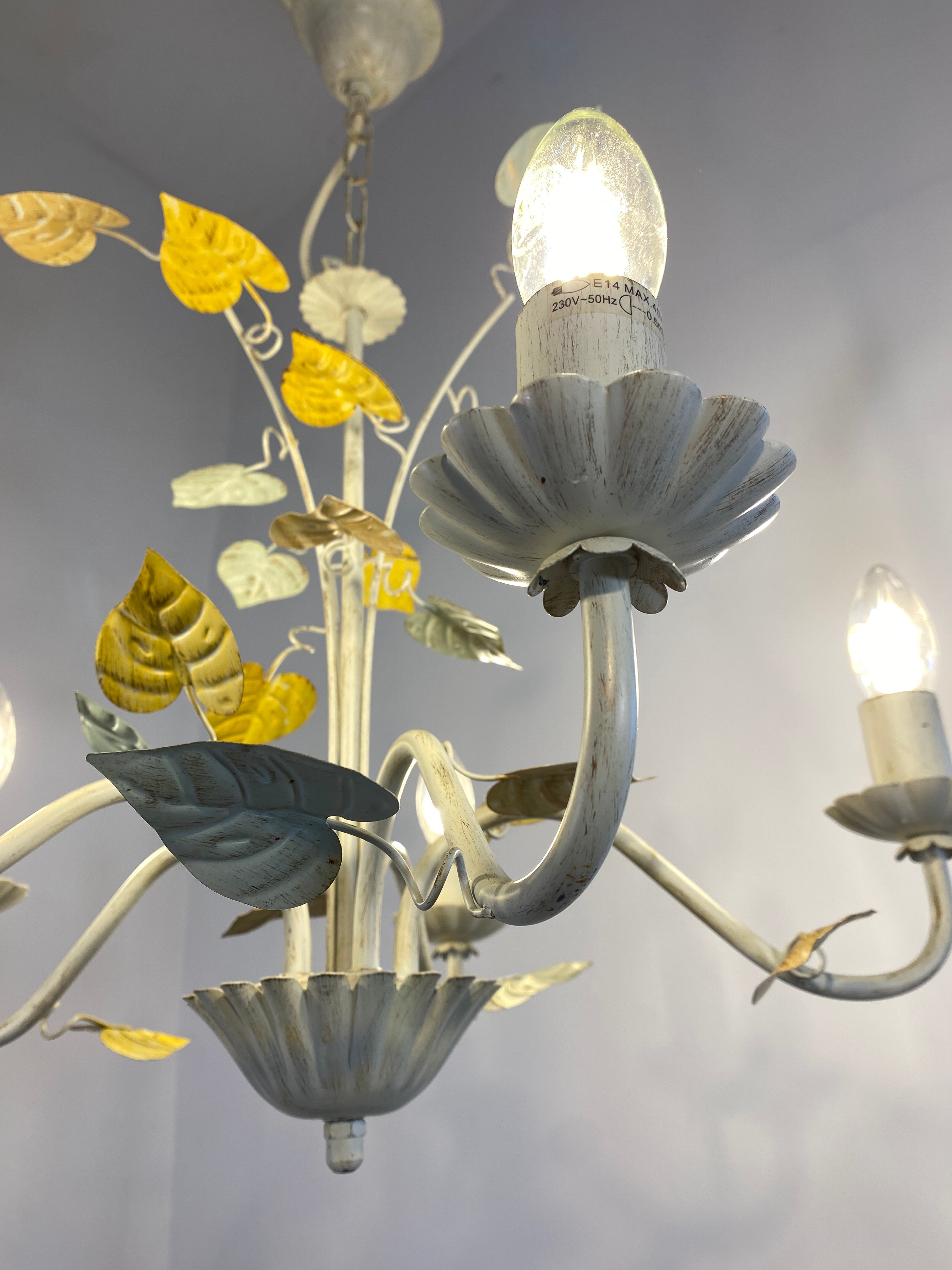 Vintage French Toleware Chandelier 5-Light Floral Leaf Shabby Chic Lighting — photo 2