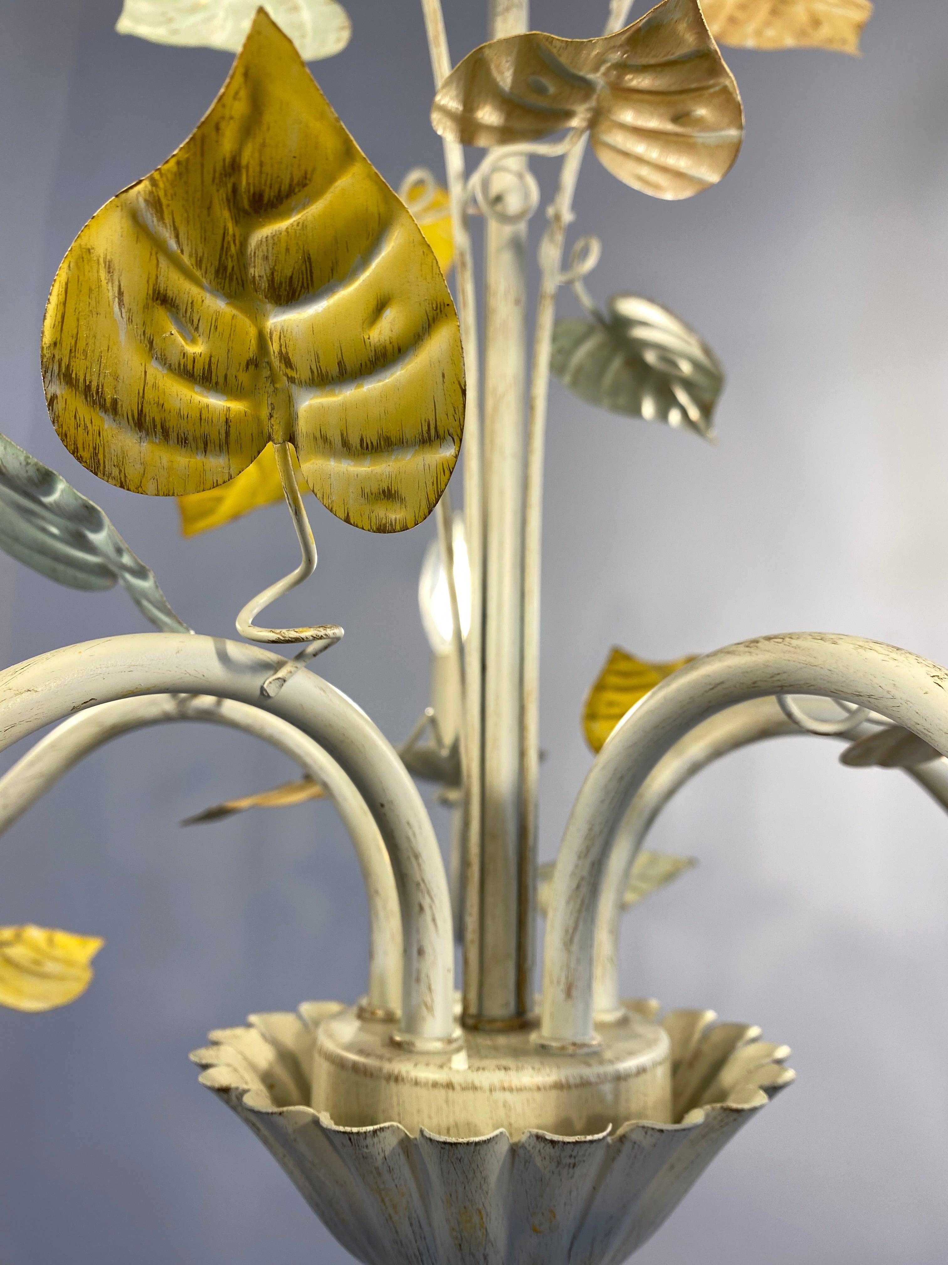 Vintage French Toleware Chandelier 5-Light Floral Leaf Shabby Chic Lighting — photo 5