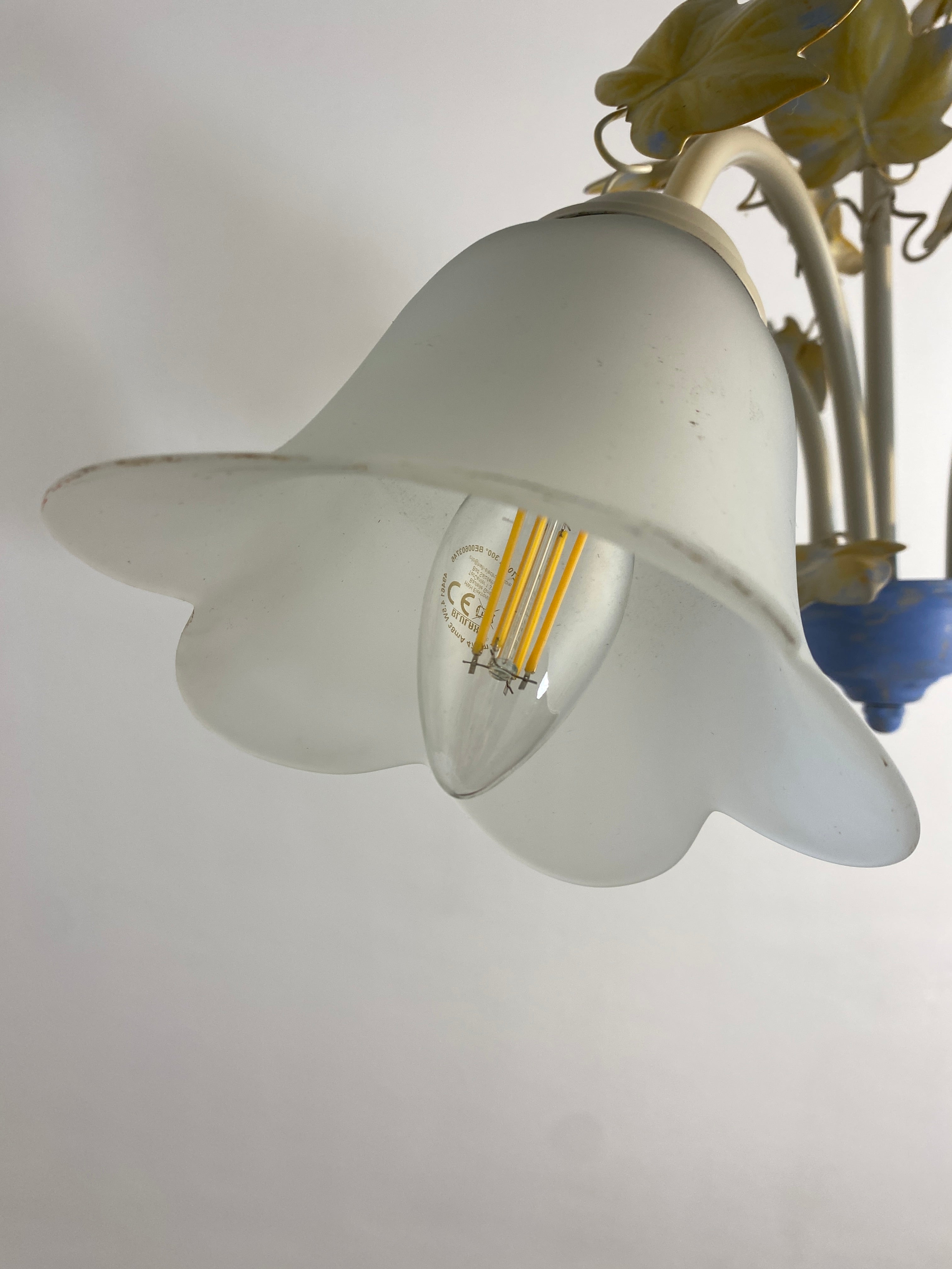 Vintage French Toleware Chandelier Frosted Glass Floral Ivy Shabby Chic 3-Light — photo 15
