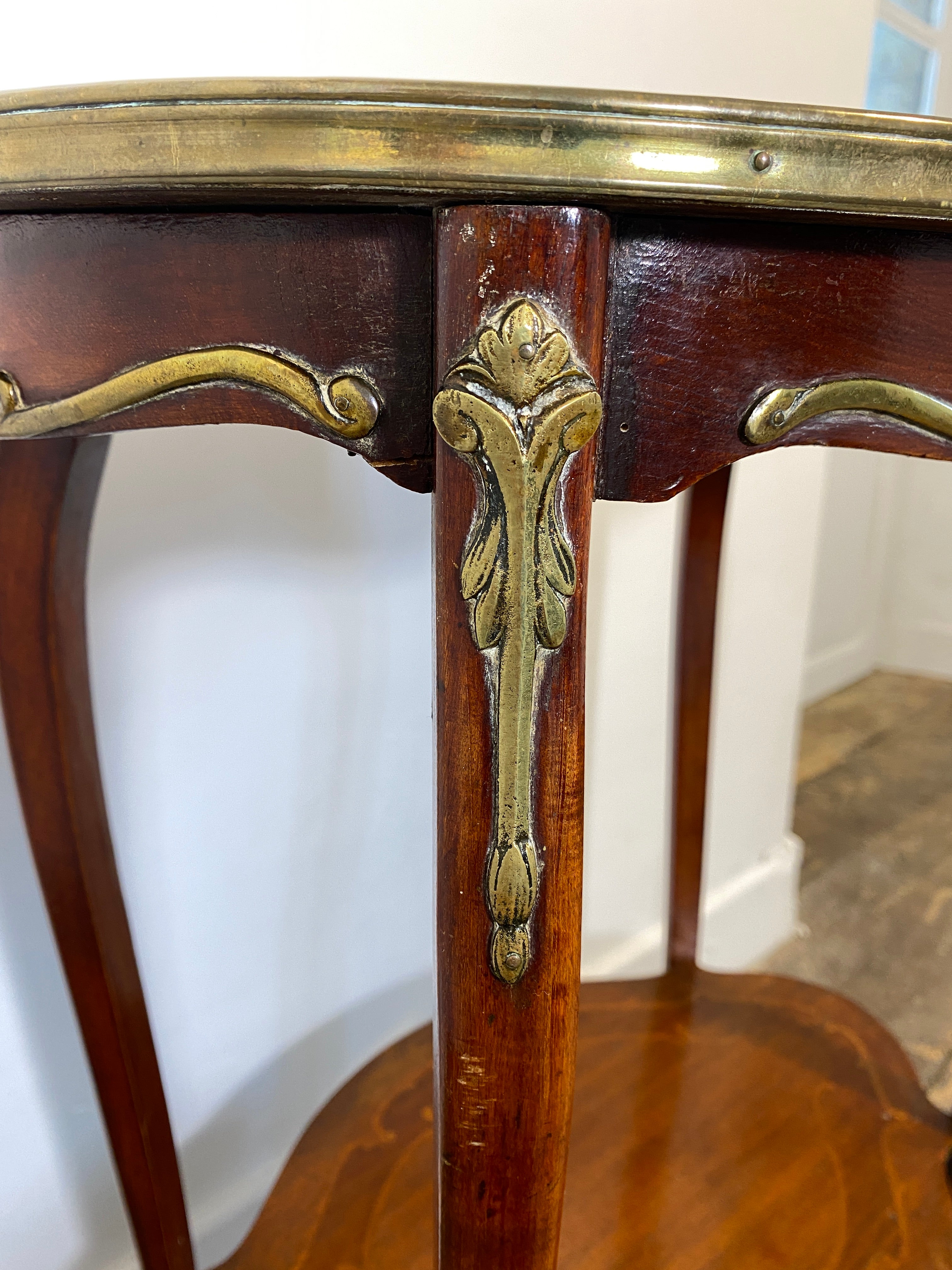 Antique French Louis XV Mahogany Side Table Ormolu Marquetry Brass c.1900 — photo 11