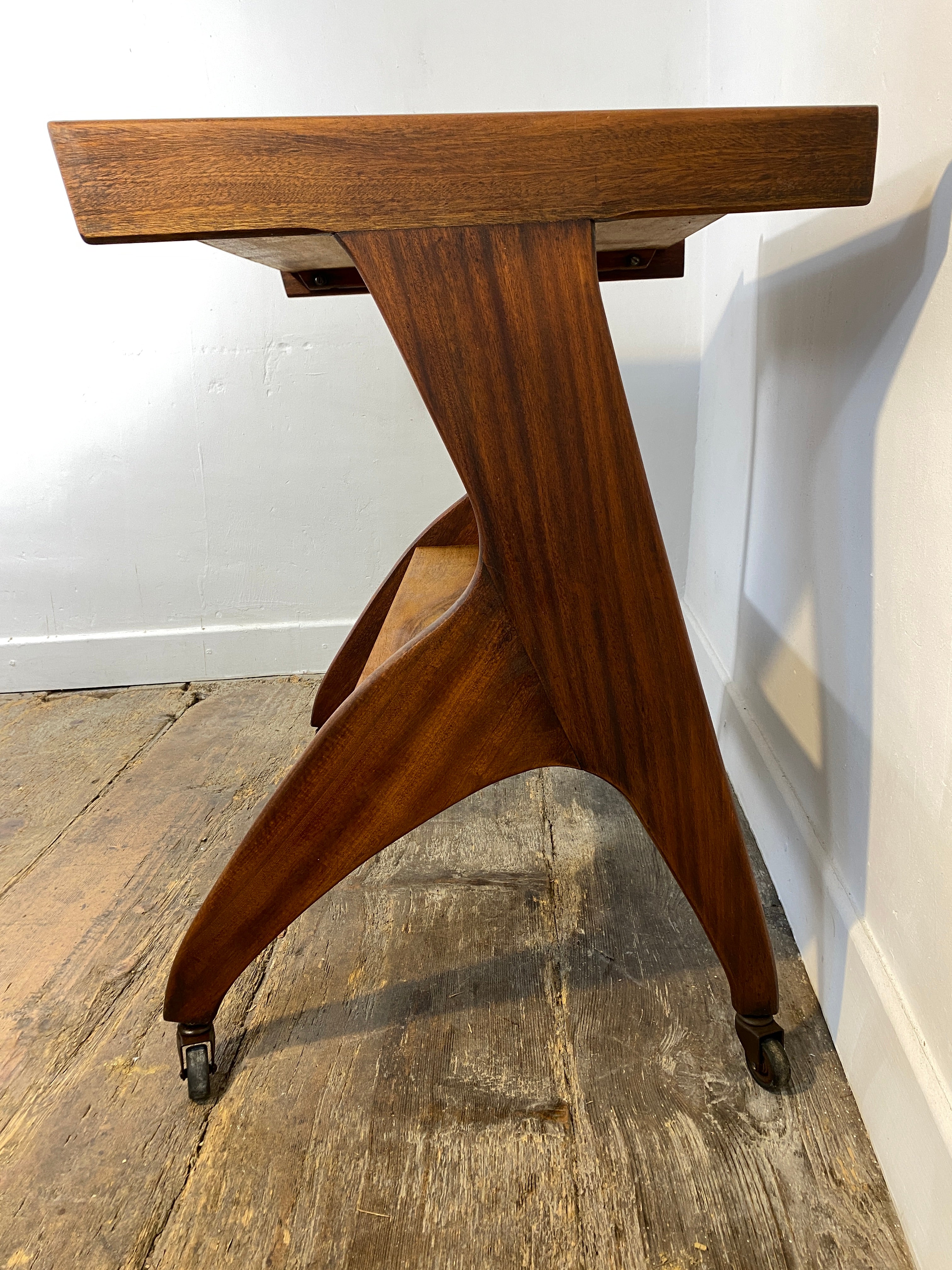 Vintage 1950s Mid-Century Modern Side Table on Casters – Sculptural Solid Wood Design — photo 3
