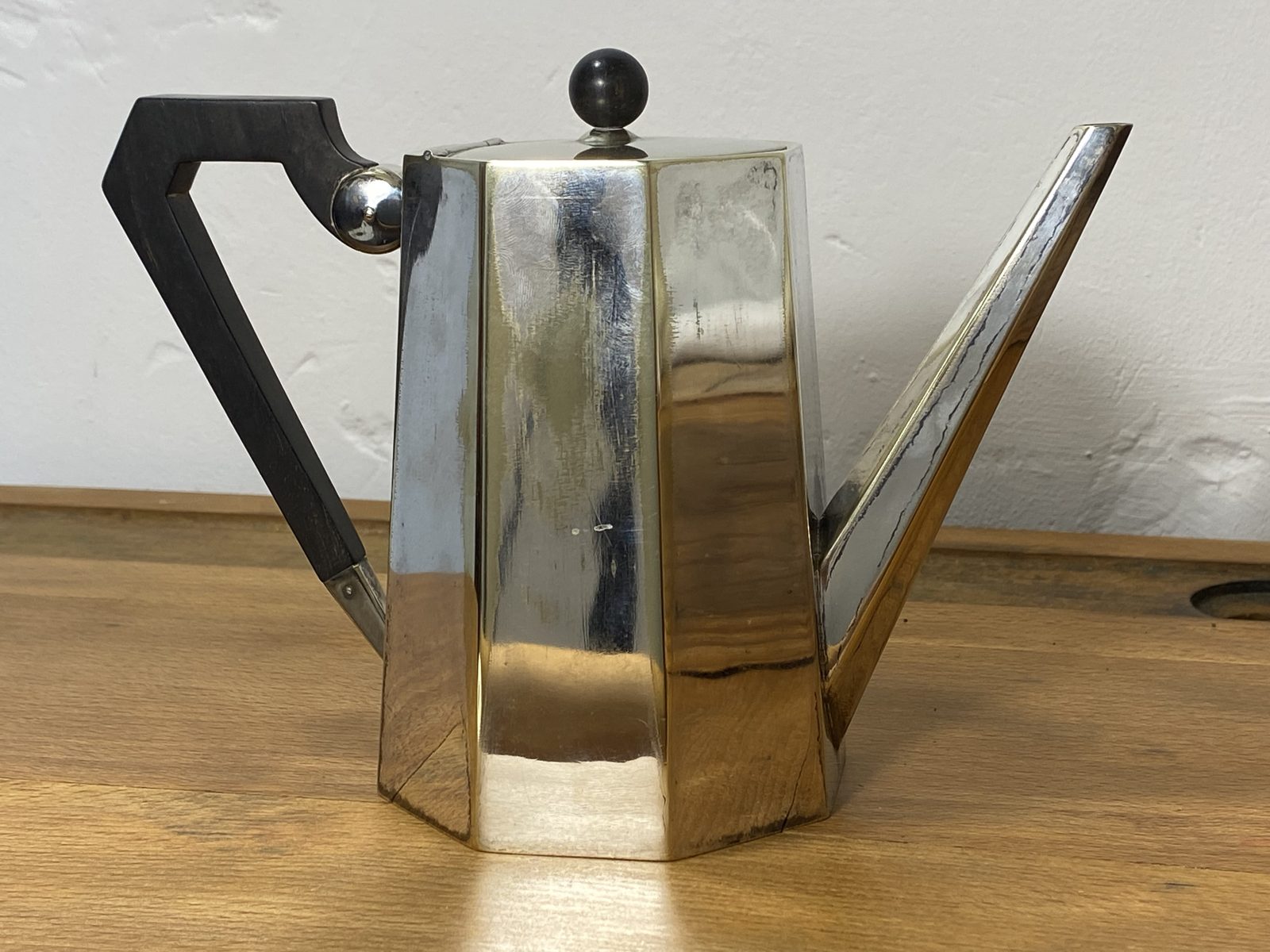 French Art Deco Silver-Plated Coffee Pot, Octagonal, Ebonised Wood Handle, c. 1925-1935 — photo 3